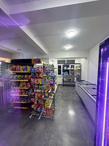 Торговое оборудование: Продаю мебель и Холодильники для магазина ресепшен 25.000 чистое — 3