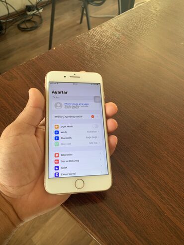 Apple iPhone: IPhone 8 Plus, 64 ГБ, Отпечаток пальца