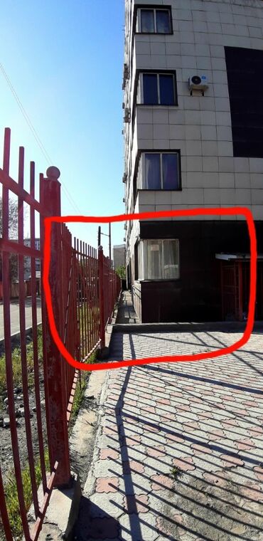 Помещения свободного назначения: Продаётся элитная квартира возможная под бизнес, в центре города at lalafo.kg — 3 Помещения свободного назначения: Продаётся элитная квартира возможная под бизнес, в центре города — 3