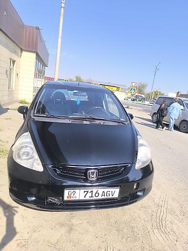 Honda Jazz: 2008 г., 1.3 л, Механика, Бензин, Хэтчбэк