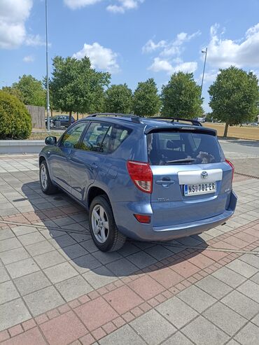Toyota: Toyota RAV4: 2.2 l | 2007 г. SUV/4x4 — 6