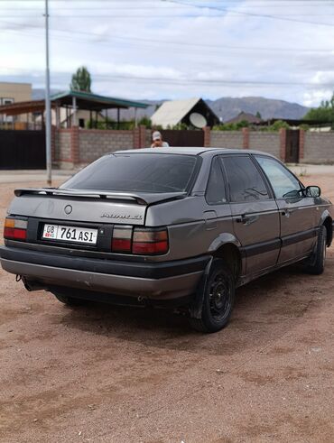 запчасти на опель вектра а: Volkswagen Passat: 1988 г., 1.8 л, Механика, Бензин, Седан