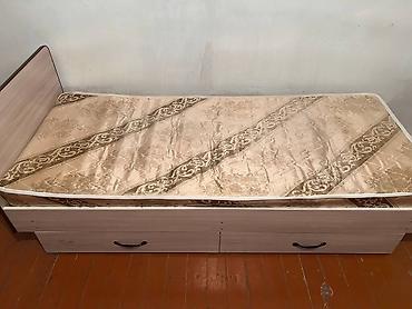 bunk bed: Односпальная кровать, Б/у, С матрасом, длина - 194 см — 2