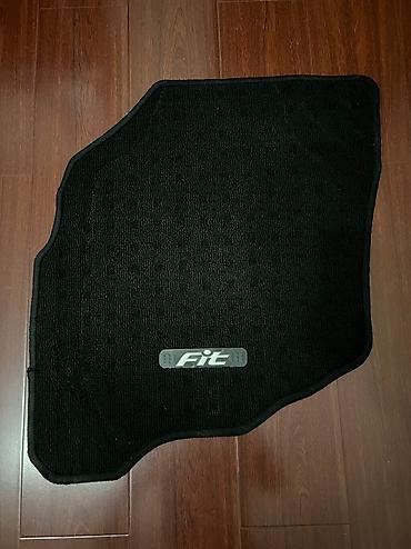 type r: Хонда Фит, оригинальные полики из ворса (правы руль) 4шт — 2
