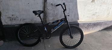 нужны: Продаю велосипед чёрно-синего цвета 🚲 Размер колёс 20 . Велосипед в — 2