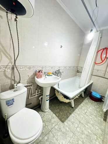 Продажа квартир: 4 комнаты, 84 м², Индивидуалка, 2 этаж, Евроремонт at lalafo.kg — 8 Продажа квартир: 4 комнаты, 84 м², Индивидуалка, 2 этаж, Евроремонт — 8