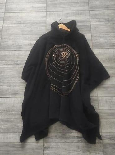 ski jakna s: Crni/pončo sa kapuljačom i asimetričnim rubom.Velicina XL-XXL Prednji — 2