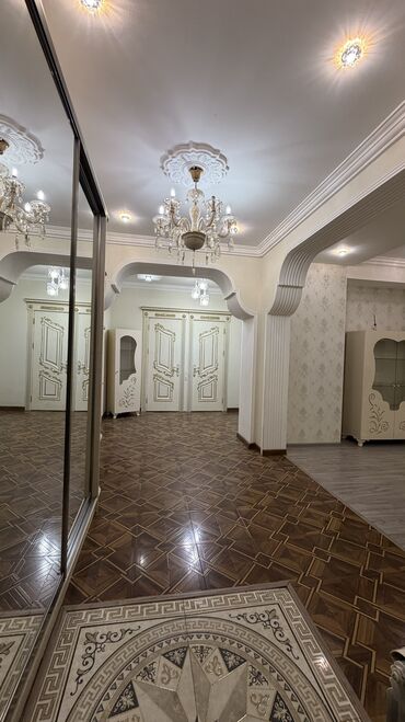 Yeni tikili: 4 otaqlı, Yeni tikili, 114 kv. m — 2