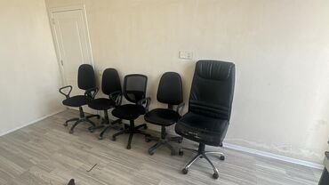 бизнес в баку: 20aznden 70azn kimi qiymetler. Ikinci ele