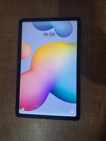 samsung i9082: Planset samsung s 6 lite 1defe ekran deyisilib