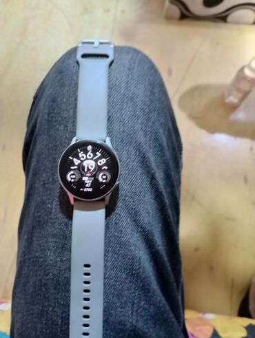 smart saat samsung: İşlənmiş, Smart saat, Samsung, Аnti-lost, rəng - Gümüşü