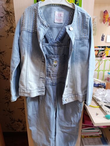 джинсы для девочки: Джинсы и брюки, цвет - Голубой, Б/у