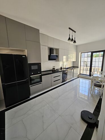 Uzunmüddətli kirayə evlər: 200 kv. m, 5 otaqlı, İnternet, Telefon, Qaz -da lalafo.az — 11 Uzunmüddətli kirayə evlər: 200 kv. m, 5 otaqlı, İnternet, Telefon, Qaz — 11