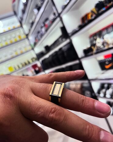 Bilərziklər: Bilərzik, Versace, Ünvandan götürmə — 6