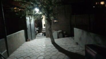 Uzunmüddətli kirayə mənzillər: Kirayə üçün mənzil – həyət evi - Plan: 1 otaqlı, ayrı mətbəx və — 4