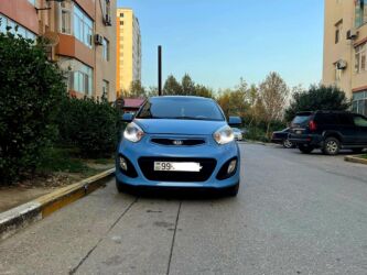 авто на свадьбу бмв: Kia Picanto: 1.3 l | 2013 il Sedan