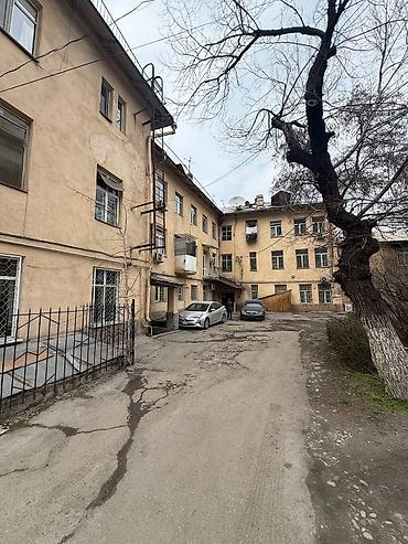 Продажа квартир: 2 комнаты, 61 м², Сталинка, 3 этаж, Старый ремонт — 2