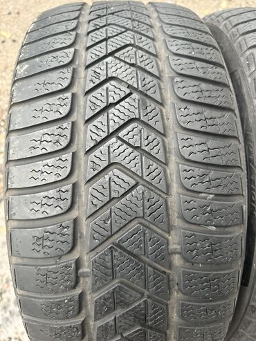 Шины: Шины 245 / 40 / R 19, Зима, Б/у, Комплект, Легковые, Германия, Pirelli