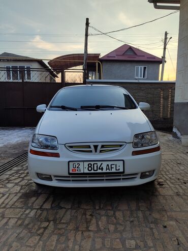 Daewoo: Daewoo Kalos: 2003 г., 1.5 л, Механика, Бензин, Хэтчбэк