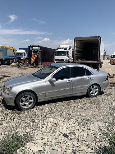 балон сешка: Mercedes-Benz C-Class: 2003 г., 2.2 л, Механика, Дизель, Седан — 4