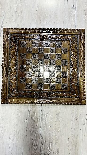 Çantalar: Metal fiqurlu şahmat dəsti.qiymetler ferqlidir.35 AZN-dən — 5
