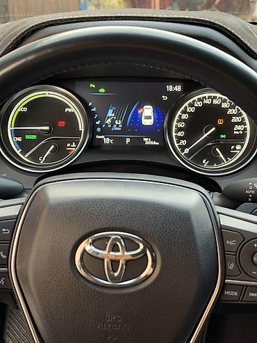 corolla 2018: Toyota Camry: 2019 г., 2.5 л, Автомат, Гибрид, Седан — 3
