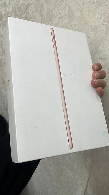 samsung tab a: Apple iPad 6-cı nəsil (2018) – 9.7", Wi‑Fi, 32 GB, Rose Gold tecili — 4