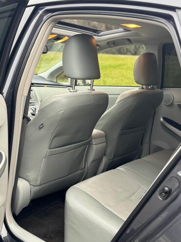 Toyota: Toyota Prius: 1.8 l | 2012 il Hetçbek — 13