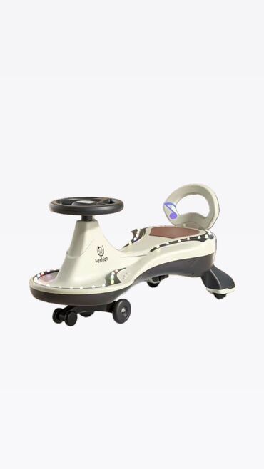 игрушка руль: Прогулочная машинка толокар предназначена для детей, для девочки и