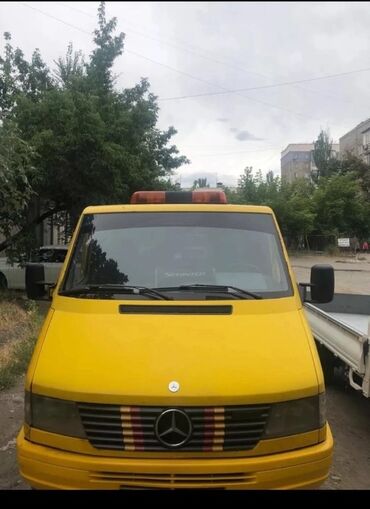 Эвакуаторы: Эвакуатор, Mercedes-Benz, Ломаная