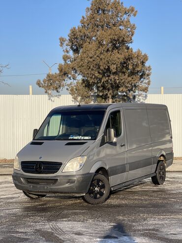 Легкий грузовой транспорт: Легкий грузовик, Mercedes-Benz, Стандарт, Б/у