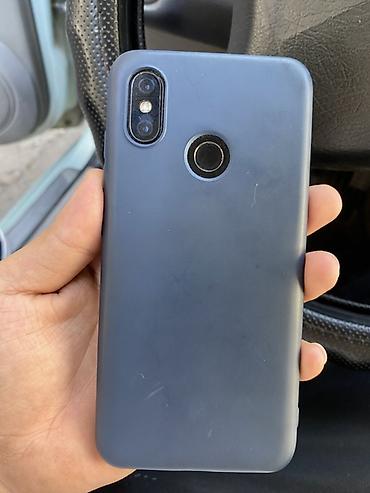 typ c: Xiaomi, Mi 8, Б/у, 64 ГБ, цвет - Черный, 1 SIM — 2
