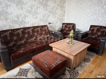 Mebel: Salam çox yaxşı vəziyətdədir. Qiymətdə endirim olunacaq. Divan kreslo