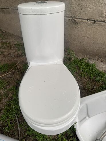 нбк курулуш джал: Продам б/у унитаз, целый, компактный
