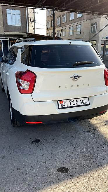 ford tranzit: Ssangyong Tivoli: 2018 г., 1.6 л, Автомат, Дизель, Кроссовер — 2