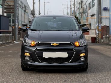 Chevrolet: Chevrolet Spark: 2017 г., 1 л, Автомат, Бензин, Хэтчбэк