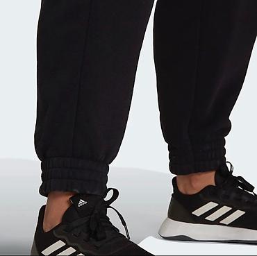набор одежды: ADIDAS. Теплые спортивные штаны Essentials с золотым логотипом.Мягкий — 3
