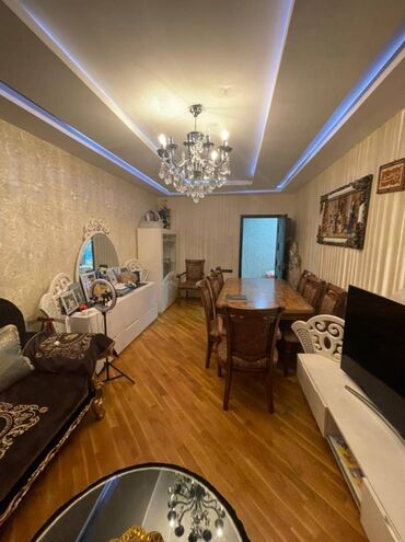 Yeni tikili: 3 otaqlı, Yeni tikili, m. Qara Qarayev, 112 kv. m — 3