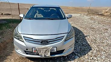 Hyundai Solaris: 2015 г., 1.4 л, Автомат, Бензин, Седан
