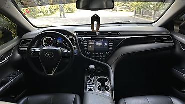 тайота в: Toyota Camry: 2019 г., 2.5 л, Автомат, Гибрид, Седан — 9