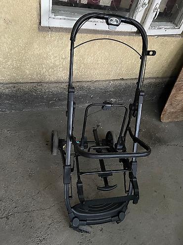 Коляски: Коляска, цвет - Серебристый, Б/у — 10