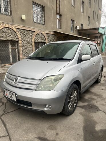 тойота ист продаю: Toyota ist: 2002 г., 1.5 л, Автомат, Бензин, Хэтчбэк