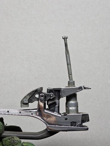 Дверные ручки: Передняя левая дверная ручка Дверная ручка Mercedes-Benz Б/у, Оригинал at lalafo.kg — 13 Дверные ручки: Передняя левая дверная ручка Дверная ручка Mercedes-Benz Б/у, Оригинал — 13