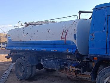 Вакуумные машины: Автоцистерна (вакуумная/водовоз) - Шасси: капотный грузовик, 2 оси — 10
