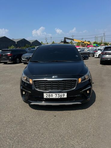 магнитафон двух кассетник: Kia Carnival: 2019 г., 2.2 л, Автомат, Дизель, Минивэн