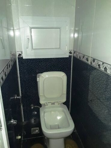 Uzunmüddətli kirayə mənzillər: 20 yanvar metrosu yaxınlığı 5 mərtəbəli binanın 4-cü mərtəbəsi ümumi — 19