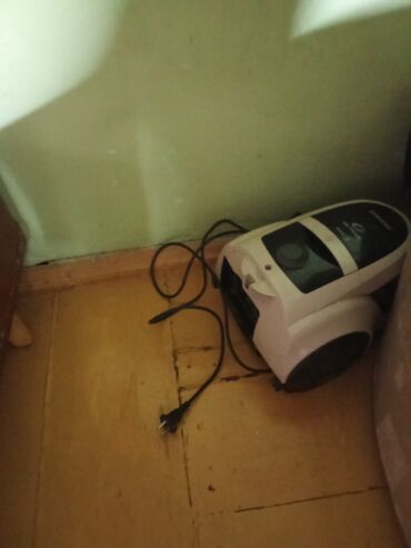 Ремонт пылесосов: Ремонт акамуляторных и сетевых пылесосов samsung Bosch beko vitek — 9