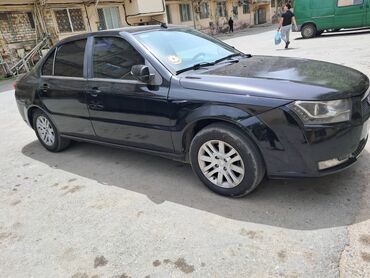 Iran Khodro: Iran Khodro : 1.7 l | 2019 il 164000 km Sedan