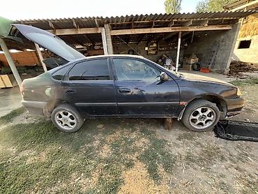 sp 4: Toyota Avensis: 2001 г., 2 л, Механика, Бензин, Хэтчбэк — 4