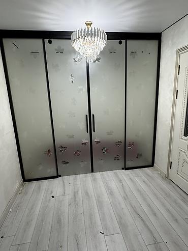 silver kitchen: Ширма, перегородка Колличество секций: 4, На колесиках — 3